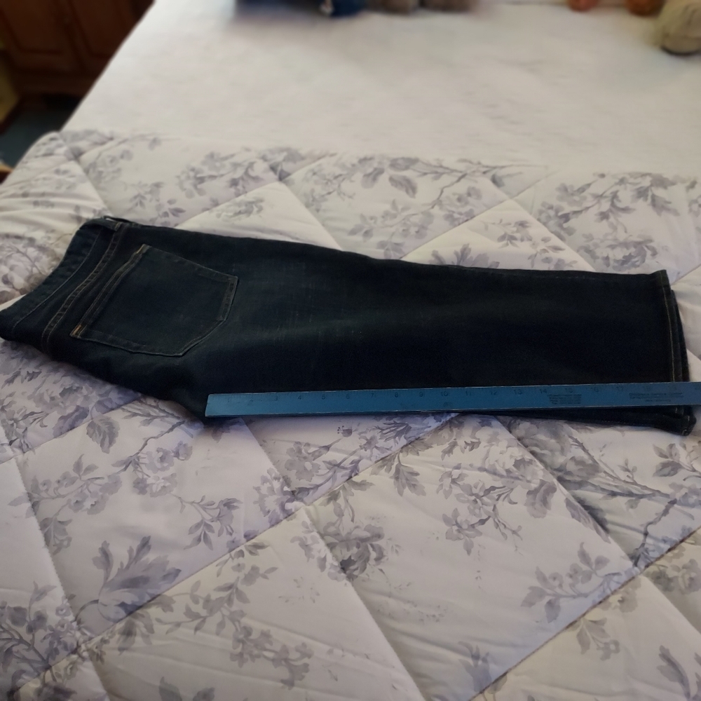 J Crew  Cropped  Jeans - Picture 4 of 6